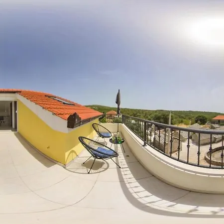 Apartman Gracin Dvor Apartment
